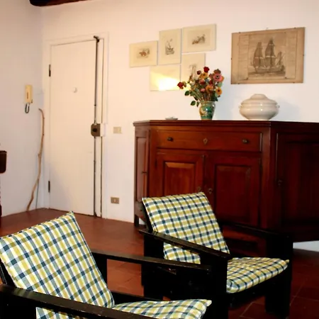 Nonna Buganvillee Apartment